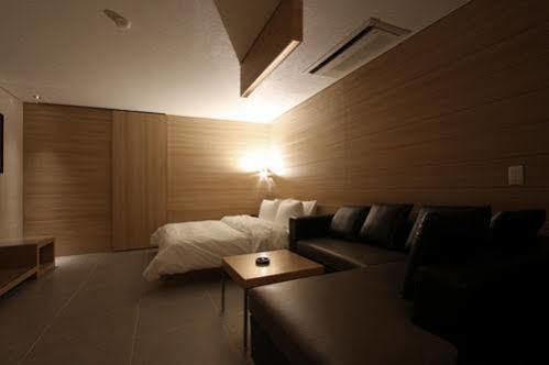 Valentine Hotel Kōyō Extérieur photo